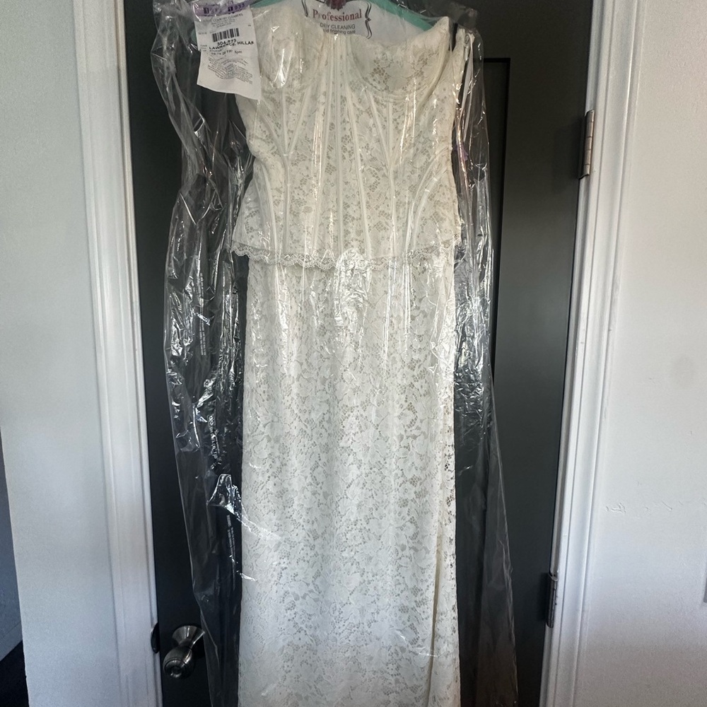 House of CB Solaine dress - Picture 2 of 5